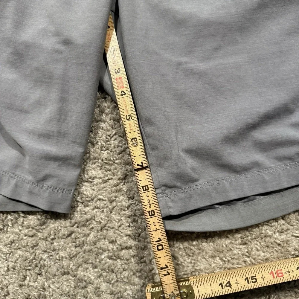 Travis Mathew Men's Golf Shorts SZ 38 Gray Slash Pockets Stretch - Picture 11 of 11